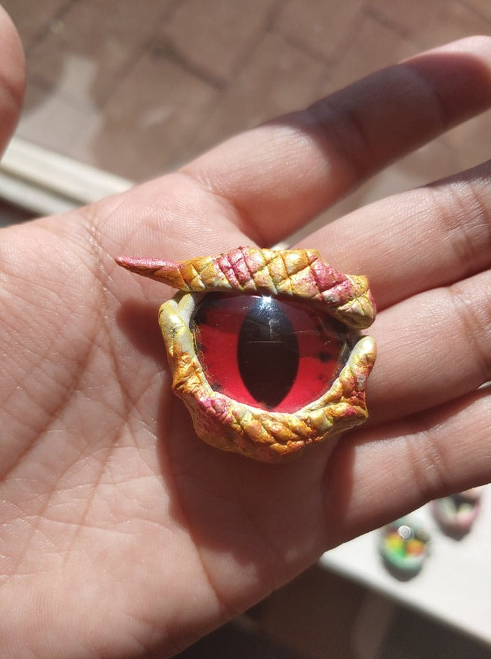 Handmade Dragon Eye Pendant - The online Eye of Kizzizex the Ruinous